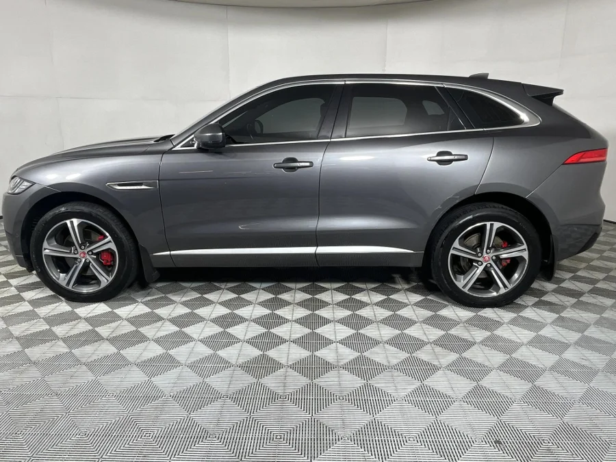 Used 2017 Jaguar F-Pace 30d AWD S - WeBuycars East London