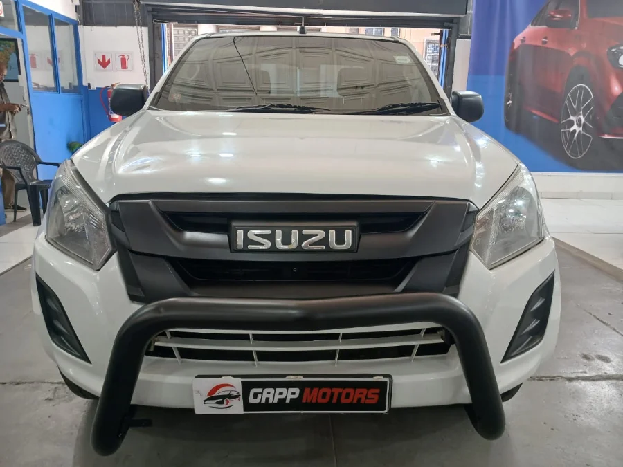 Used 2017 Isuzu KB 250D-Teq Extended cab LE - GAPP Motors Used 2017 Isuzu KB 250D-Teq Extended cab LE - GAPP Motors