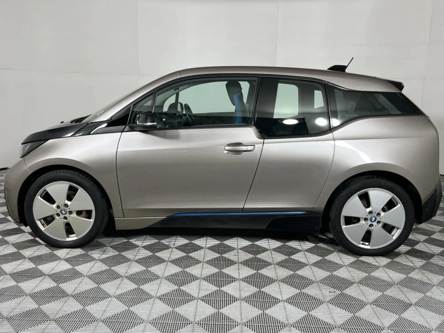 Used 2015 BMW i3 eDrive - WeBuyCars The Dome