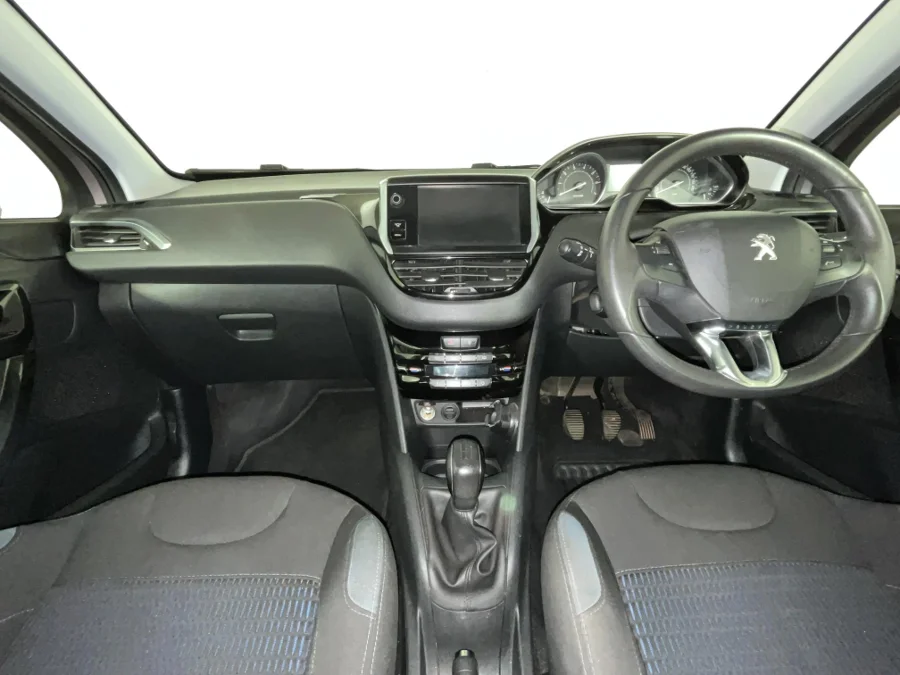 Used 2013 Peugeot 208 5-door 1.6 Allure - WeBuyCars Germiston