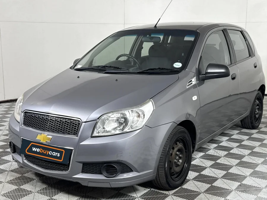 Used 2011 Chevrolet Aveo hatch 1.6 L - WeBuyCars Midstream