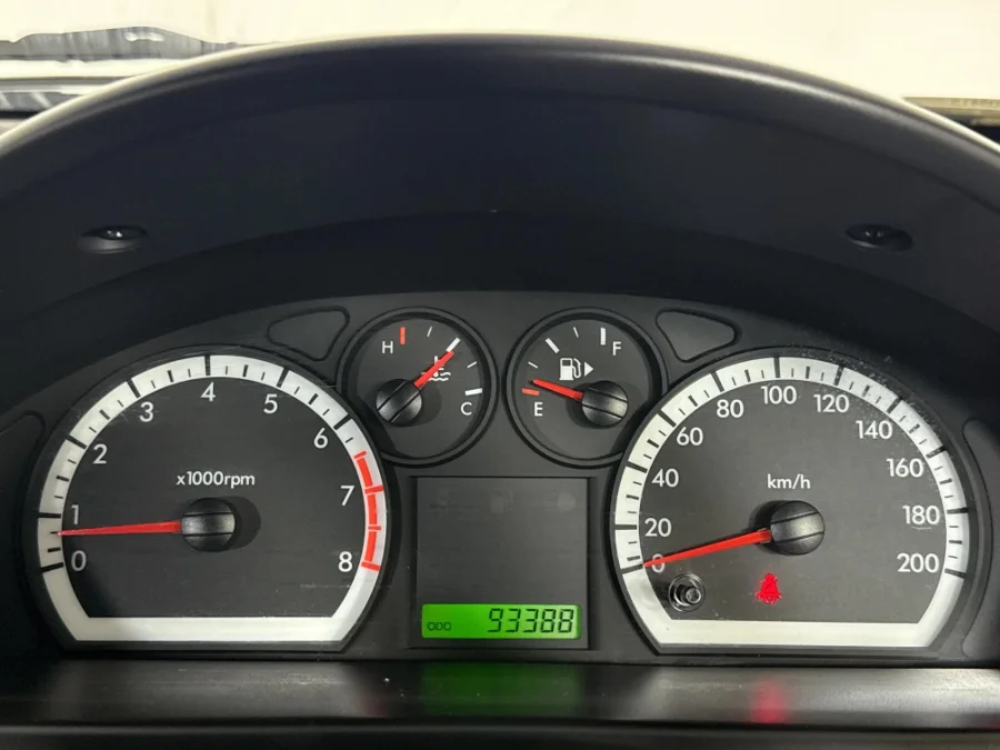 Used 2011 Chevrolet Aveo hatch 1.6 L - WeBuyCars Midstream