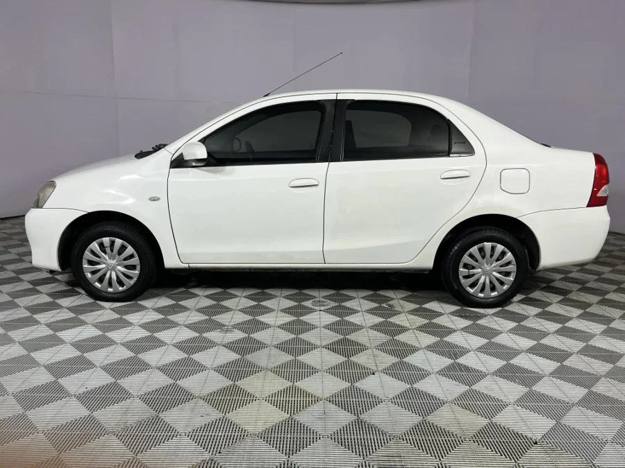 Used 2014 Toyota Etios sedan 1.5 Sprint - WeBuyCars Epping