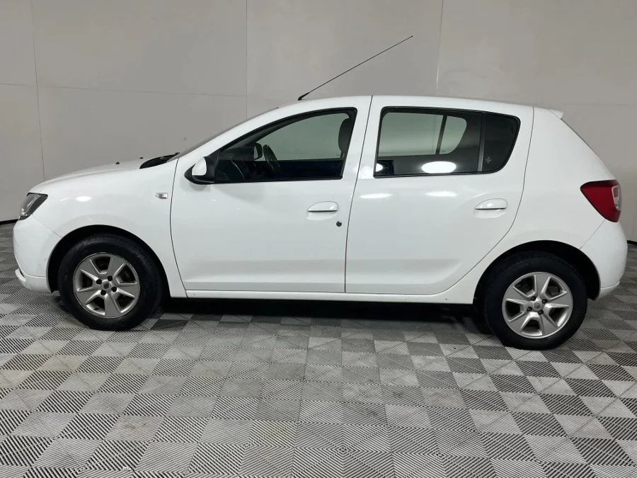 Used 2016 Renault Sandero 66kW turbo Dynamique - WeBuyCars Riverhorse Used 2016 Renault Sandero 66kW turbo Dynamique - WeBuyCars Riverhorse