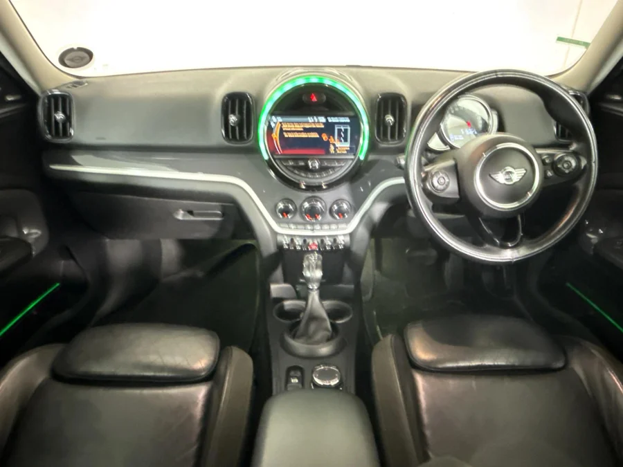 Used 2018 MINI Countryman Cooper S Countryman Shadow Edition - WeBuyCars Midstream Used 2018 MINI Countryman Cooper S Countryman Shadow Edition - WeBuyCars Midstream