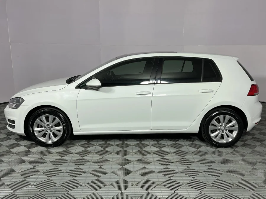 Used 2014 Volkswagen Golf 1.4TSI Comfortline auto - WeBuyCars Rustenburg Used 2014 Volkswagen Golf 1.4TSI Comfortline auto - WeBuyCars Rustenburg