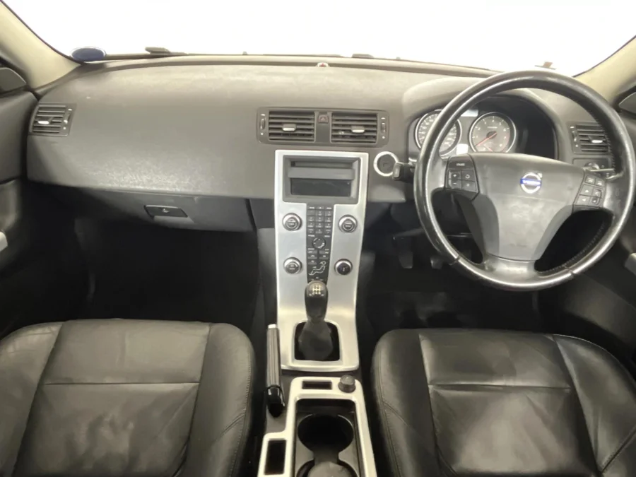 Used 2011 Volvo C30 2.0 Elite - WeBuyCars Richmond Used 2011 Volvo C30 2.0 Elite - WeBuyCars Richmond