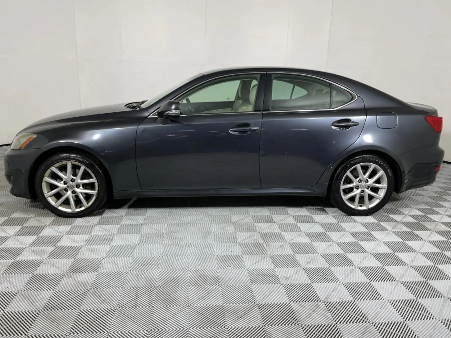 Used 2011 Lexus IS 250 EX - WeBuyCars The Dome