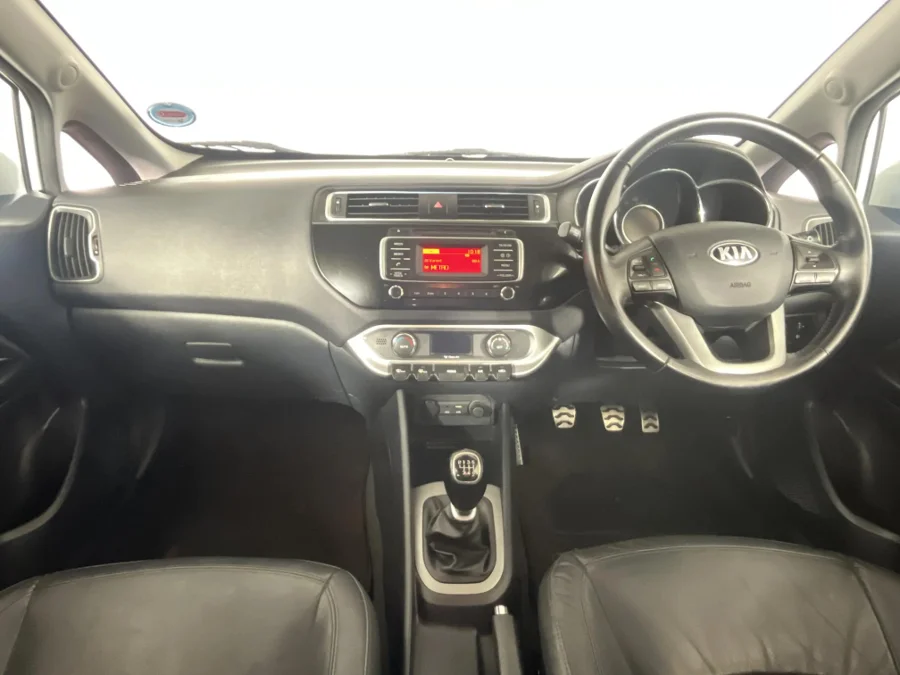Used 2015 Kia Rio sedan 1.4 Tec auto - WeBuyCars Richmond
