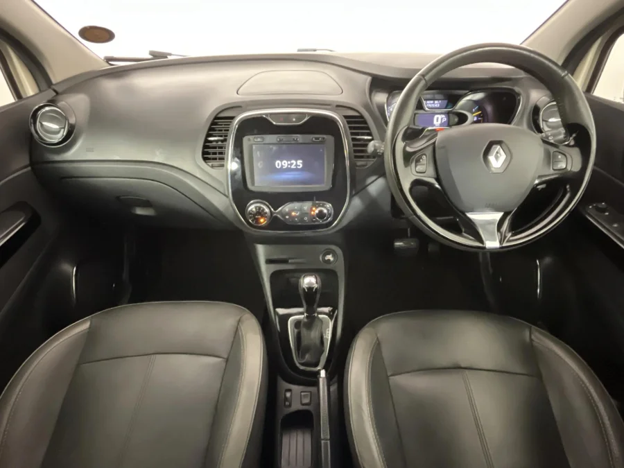 Used 2016 Renault Captur 88kW turbo Dynamique auto - WeBuyCars JHB South Used 2016 Renault Captur 88kW turbo Dynamique auto - WeBuyCars JHB South