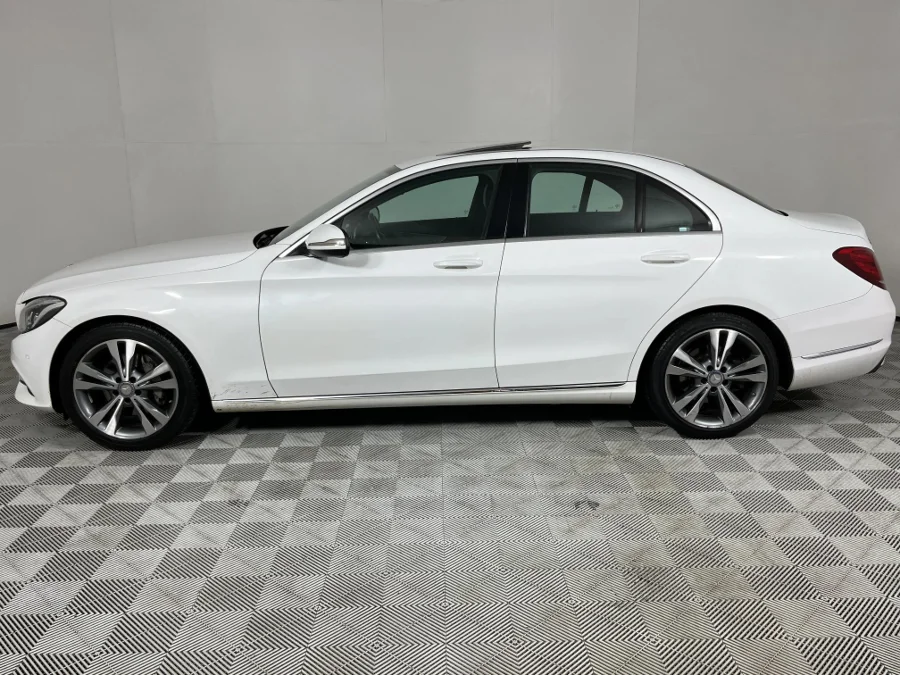 Used 2014 Mercedes-Benz C-Class C250 Avantgarde - WeBuyCars The Dome