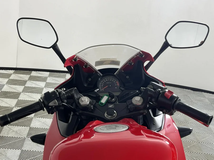 Used 2015 Honda CBR 300r - WeBuyCars Riverhorse