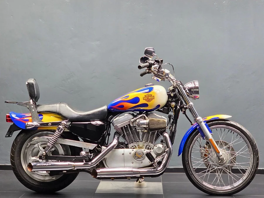 Used 2004 Harley-Davidson Sportster Xl883 C Custom - Bikeshop Boksburg