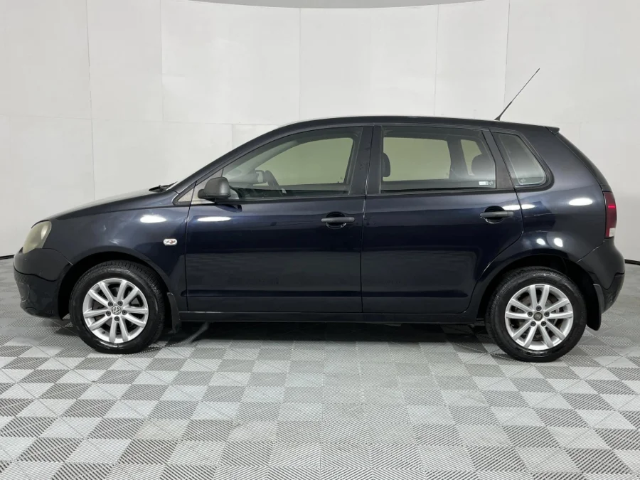Used 2013 Volkswagen Polo Vivo 5-door 1.4 - WeBuyCars Gqeberha