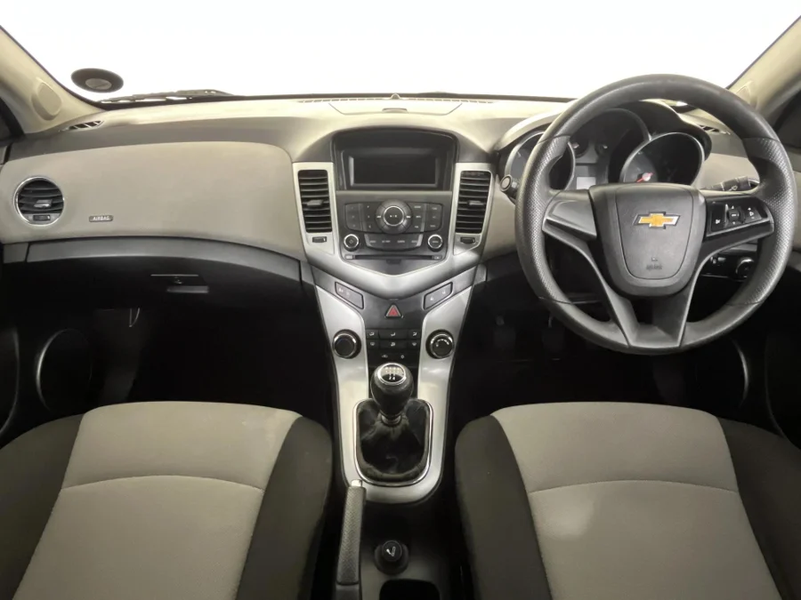 Used 2012 Chevrolet Cruze sedan 1.6 LS - WeBuyCars Gqeberha