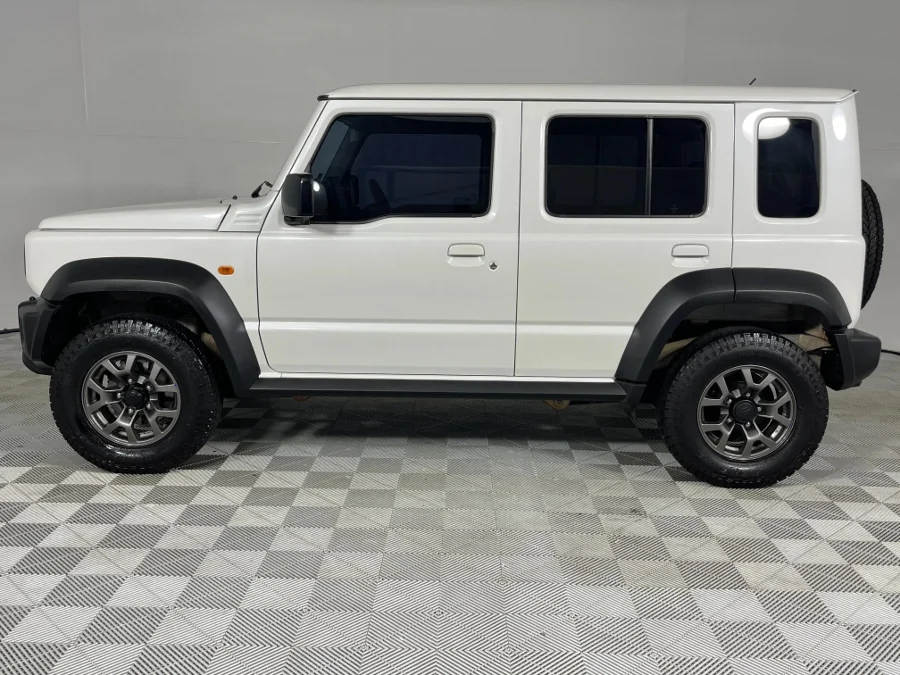 Used 2024 Suzuki Jimny 1.5 GLX AllGrip 5-door auto - WeBuyCars Silverlakes Used 2024 Suzuki Jimny 1.5 GLX AllGrip 5-door auto - WeBuyCars Silverlakes