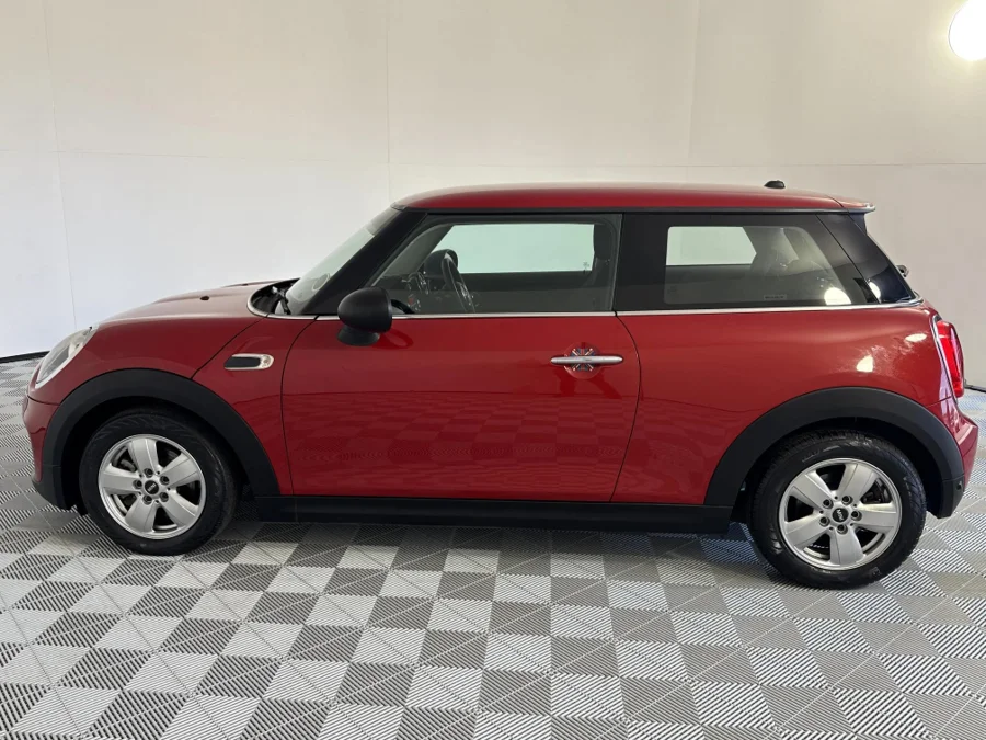 Used 2017 MINI Hatch One Hatch 3-door - WeBuyCars Vereeniging Used 2017 MINI Hatch One Hatch 3-door - WeBuyCars Vereeniging