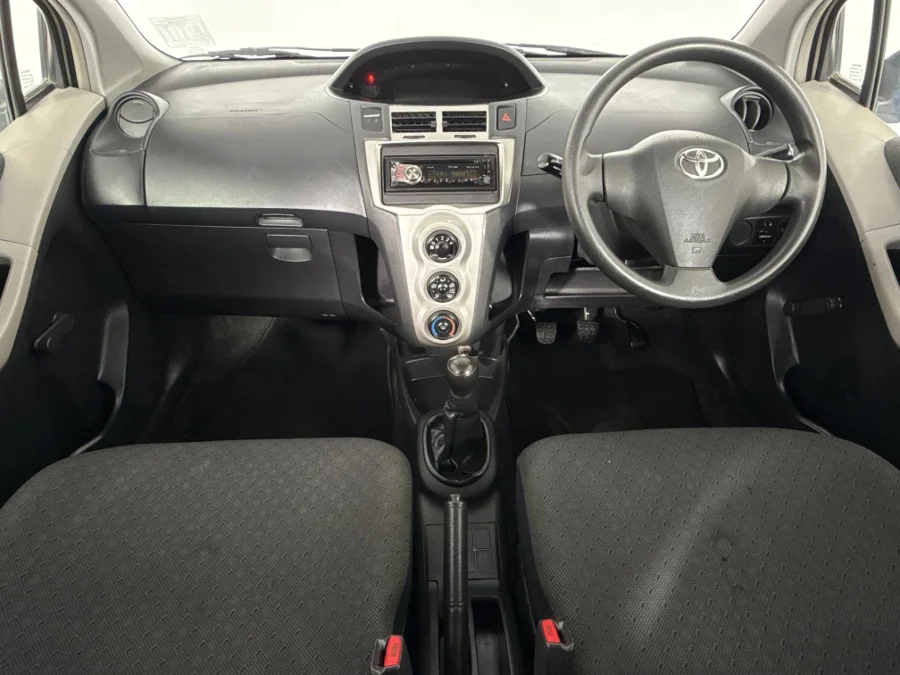 Used 2011 Toyota Yaris 5-door Zen3 S - WeBuyCars Vereeniging