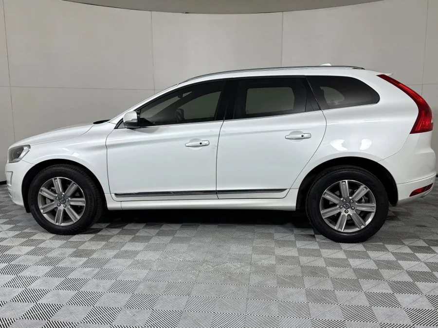 Used 2016 Volvo XC60 T5 Inscription - WeBuyCars Midstream