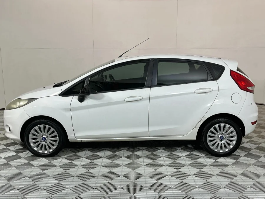 Used 2012 Ford Fiesta 5-door 1.4 Trend - WeBuyCars JHB South