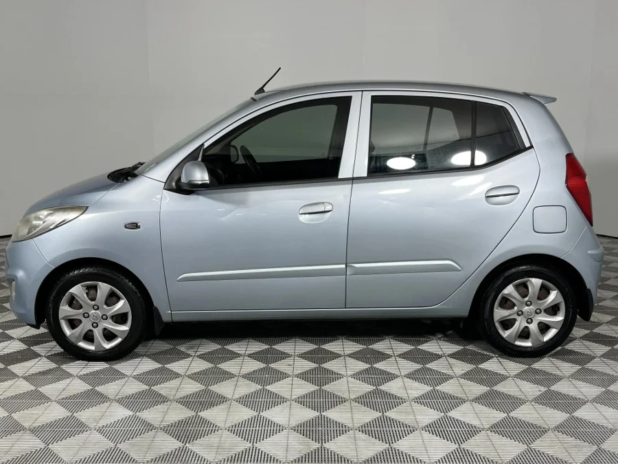Used 2012 Hyundai i10 1.25 Fluid - WeBuyCars Richmond