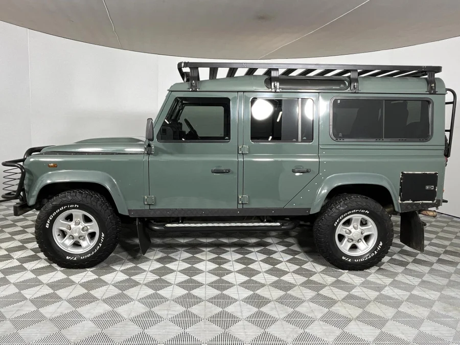 Used 2012 Land Rover Defender 110 TD station wagon S - WeBuyCars Richmond Used 2012 Land Rover Defender 110 TD station wagon S - WeBuyCars Richmond