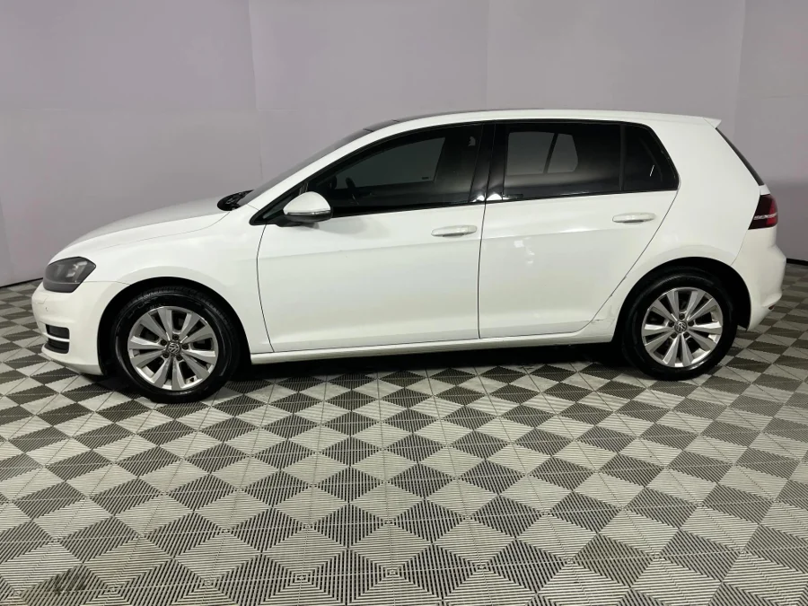 Used 2014 Volkswagen Golf 1.4TSI Comfortline auto - WeBuyCars Durban Used 2014 Volkswagen Golf 1.4TSI Comfortline auto - WeBuyCars Durban