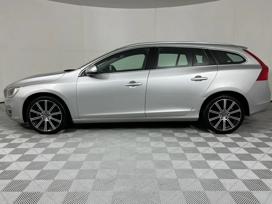 Used 2015 Volvo V60 T5 Momentum - WeBuyCars The Dome Used 2015 Volvo V60 T5 Momentum - WeBuyCars The Dome
