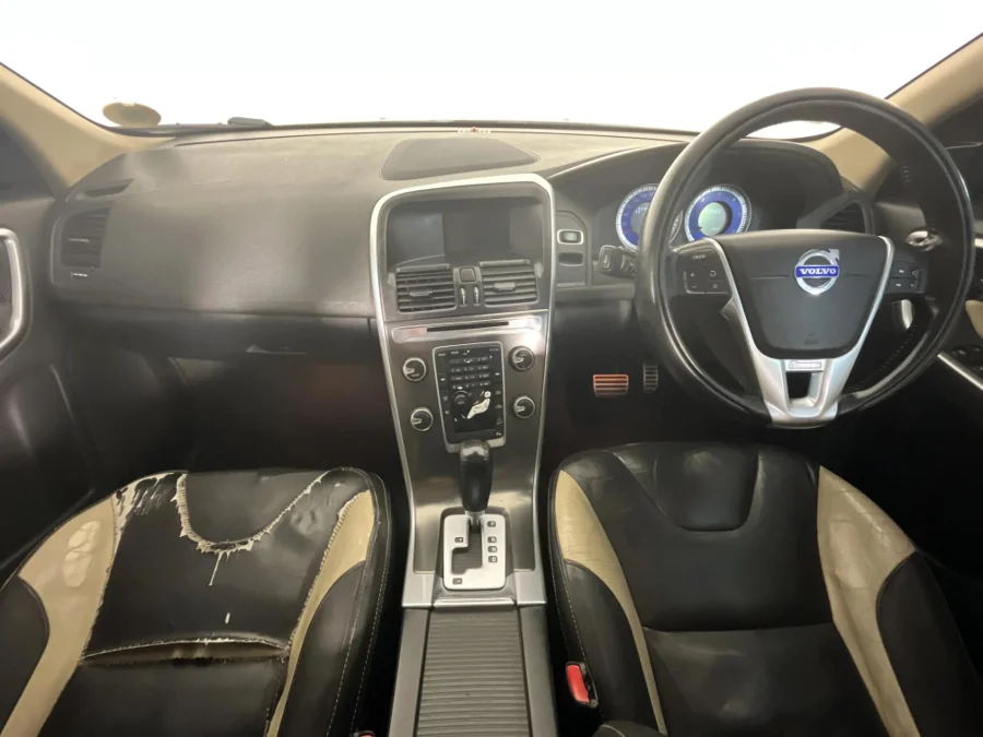 Used 2012 Volvo XC60 D5 R-Design - WeBuyCars Gqeberha