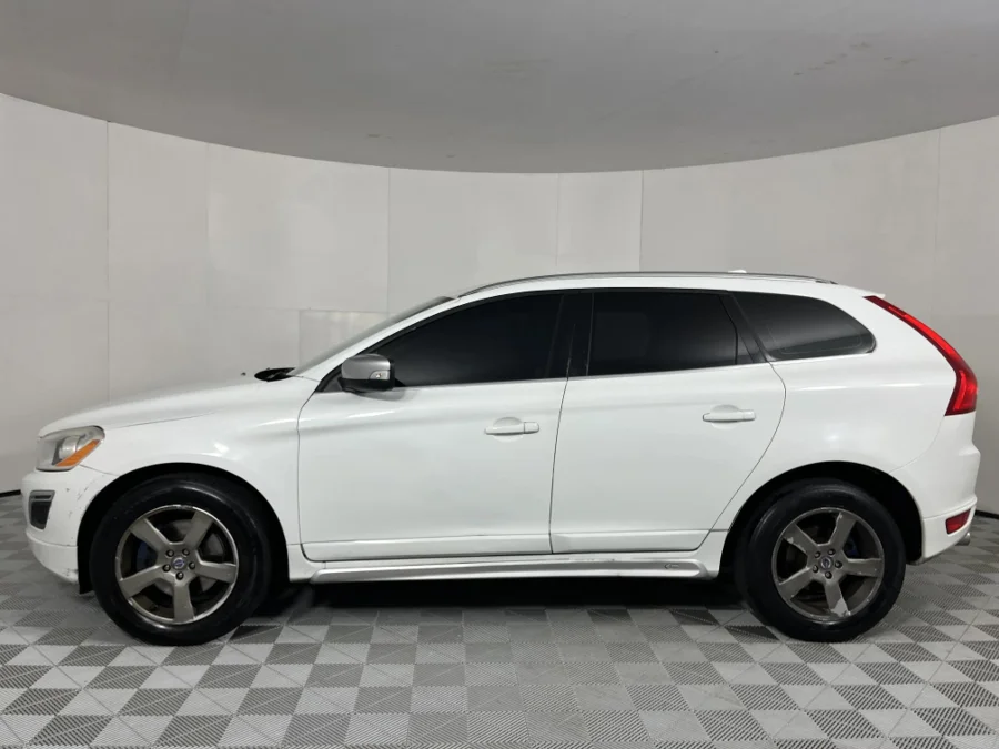 Used 2012 Volvo XC60 D5 R-Design - WeBuyCars Gqeberha