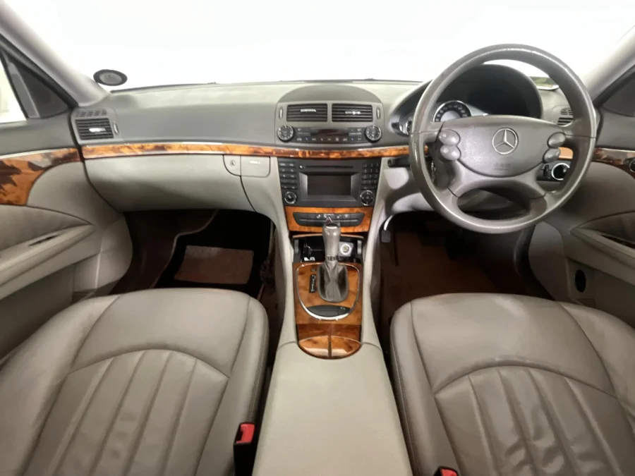 Used 2009 Mercedes-Benz E-Class E200 Kompressor Classic - WeBuyCars JHB South Used 2009 Mercedes-Benz E-Class E200 Kompressor Classic - WeBuyCars JHB South