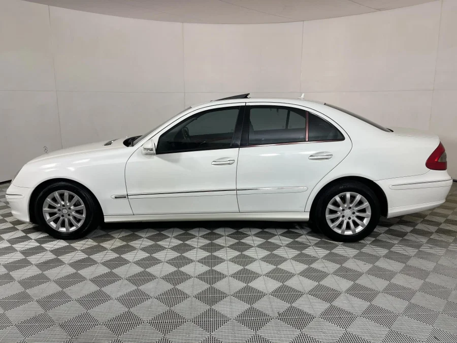 Used 2009 Mercedes-Benz E-Class E200 Kompressor Classic - WeBuyCars JHB South Used 2009 Mercedes-Benz E-Class E200 Kompressor Classic - WeBuyCars JHB South