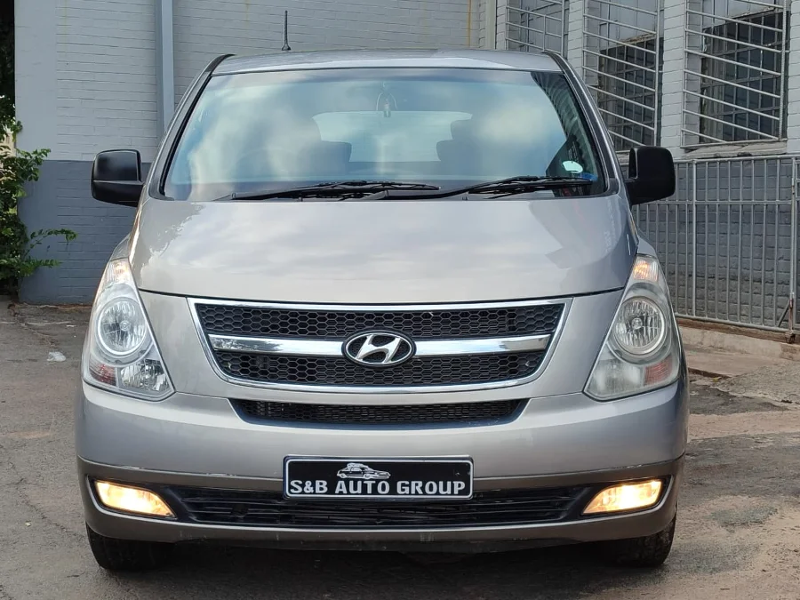 Used 2015 Hyundai H-1 H-1 2.4 wagon GLS - Venture Giant Investment Used 2015 Hyundai H-1 H-1 2.4 wagon GLS - Venture Giant Investment