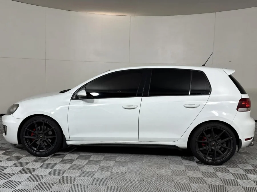 Used 2011 Volkswagen Golf GTI - WeBuyCars Midstream Used 2011 Volkswagen Golf GTI - WeBuyCars Midstream