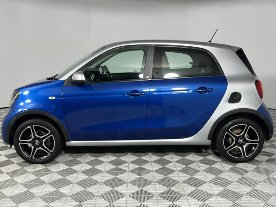 Used 2016 smart forfour 52kW prime - WeBuyCars Richmond