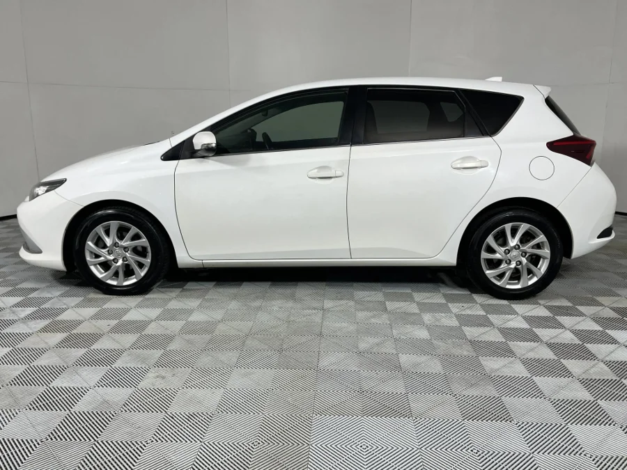 Used 2017 Toyota Auris 1.6 XR auto - WeBuyCars Pietermaritzburg Used 2017 Toyota Auris 1.6 XR auto - WeBuyCars Pietermaritzburg