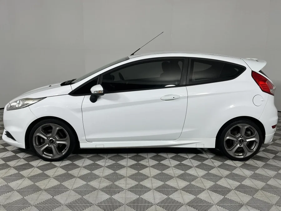 Used 2018 Ford Fiesta ST - WeBuyCars Brackenfell Cape Town Used 2018 Ford Fiesta ST - WeBuyCars Brackenfell Cape Town