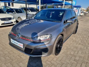 Used 2015 Volkswagen Golf GTI auto