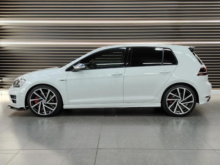 Used 2015 Volkswagen Golf R auto - BOTHA AND DEYSEL EXECUTIVE MOTORS Used 2015 Volkswagen Golf R auto - BOTHA AND DEYSEL EXECUTIVE MOTORS