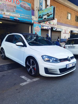 Used 2015 Volkswagen Golf GTI
