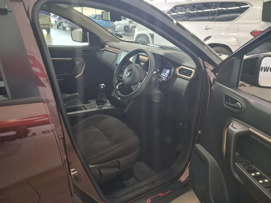 Used 2022 Renault Kiger 1.0 Turbo Intens - BB Mount Fuji