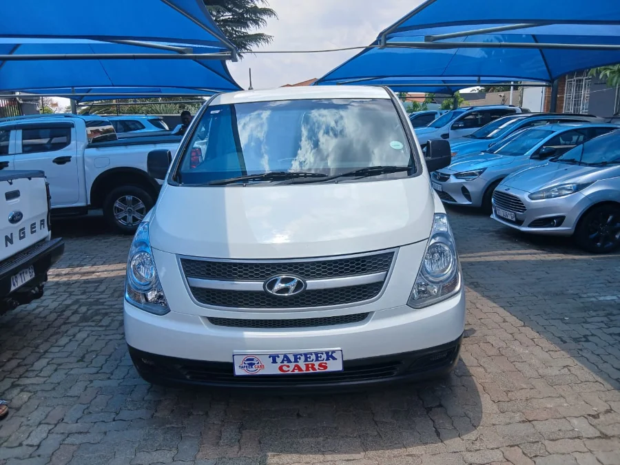 Used 2010 Hyundai H-1 2.5VGTi panel van - Tafeek Cars