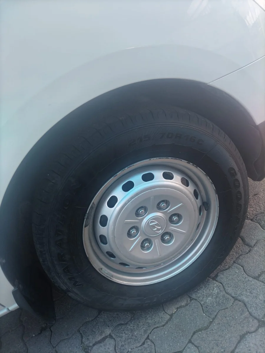 Used 2010 Hyundai H-1 2.5VGTi panel van - Bisi Motors