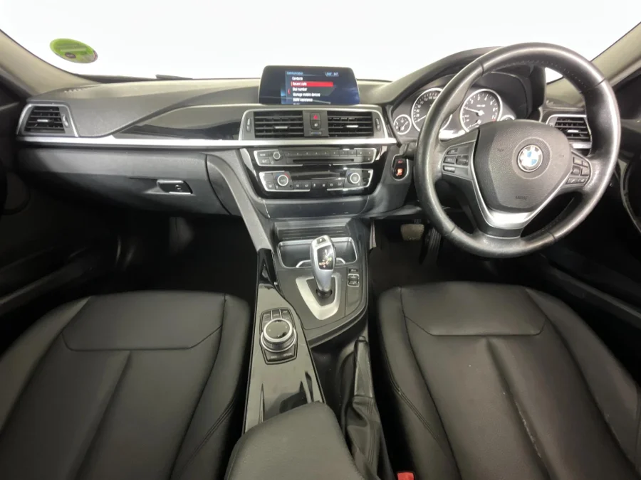 Used 2019 BMW 3 Series 318i auto - WeBuyCars JHB South Used 2019 BMW 3 Series 318i auto - WeBuyCars JHB South