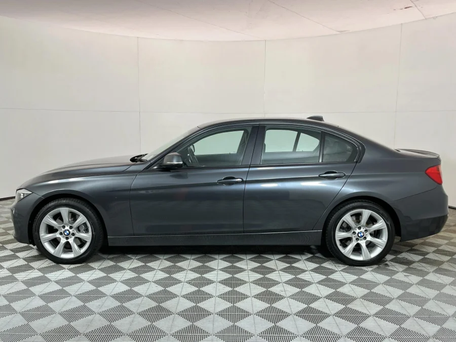 Used 2013 BMW 3 Series 335i - WeBuyCars JHB South Used 2013 BMW 3 Series 335i - WeBuyCars JHB South