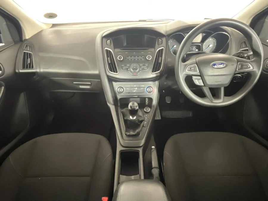 Used 2015 Ford Focus sedan 1.0T Trend - WeBuyCars Richmond Used 2015 Ford Focus sedan 1.0T Trend - WeBuyCars Richmond