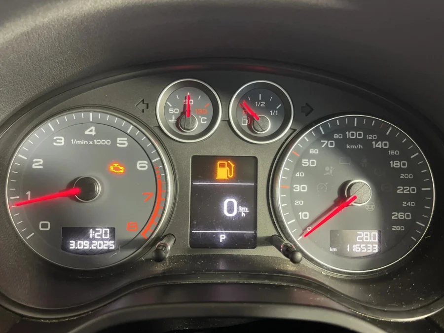 Used 2013 Audi A3 cabriolet 1.8T Ambition auto - WeBuyCars The Dome