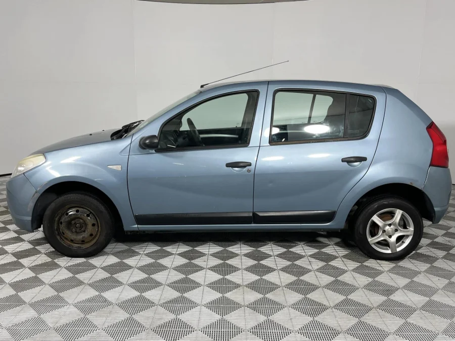 Used 2011 Renault Sandero 1.6 Expression - WeBuyCars Epping