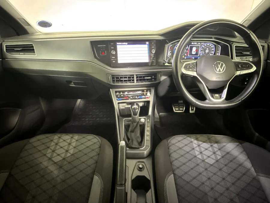 Used 2022 Volkswagen Taigo 1.0TSI R-Line - WeBuyCars Midstream