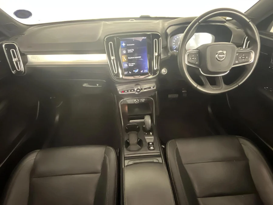 Used 2018 Volvo XC40 T5 AWD Momentum - WeBuyCars Midstream Used 2018 Volvo XC40 T5 AWD Momentum - WeBuyCars Midstream